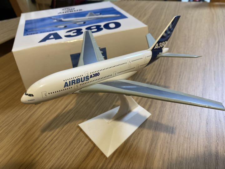 値下げ!AIRBUS エアバス 航空機メタルモ デル レア 非売品 1/400
