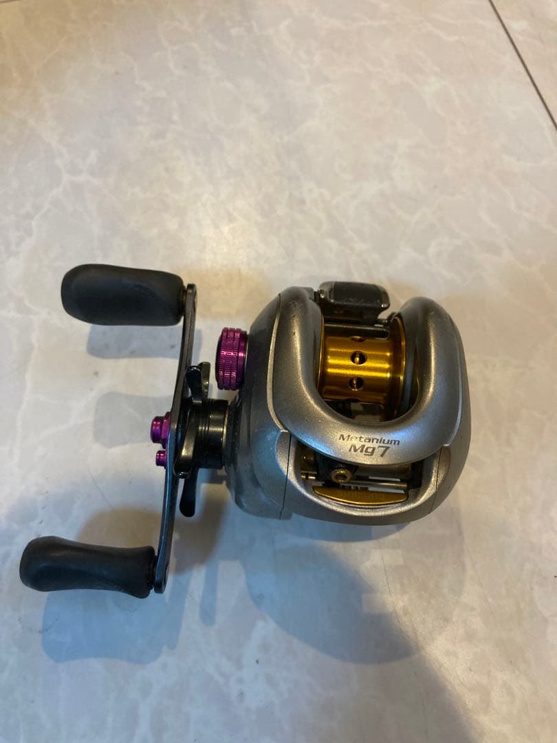 シマノ メタマグ 7 Metanium Mg7 ベイトリール中古