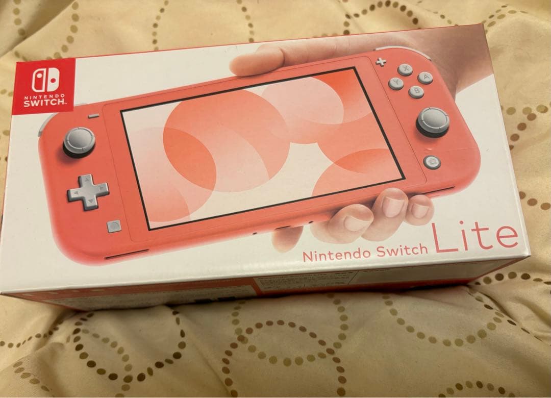 Nintendo Switch lite コーラル 任天堂 新品