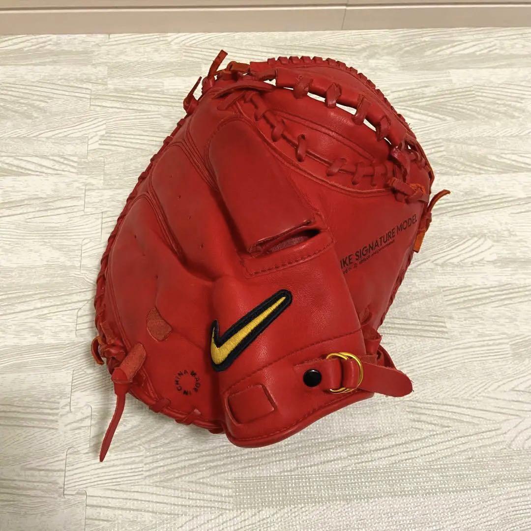 【美品】NIKE キャッチャーミット 赤 レッド グローブ 城島健司 廃盤 レア