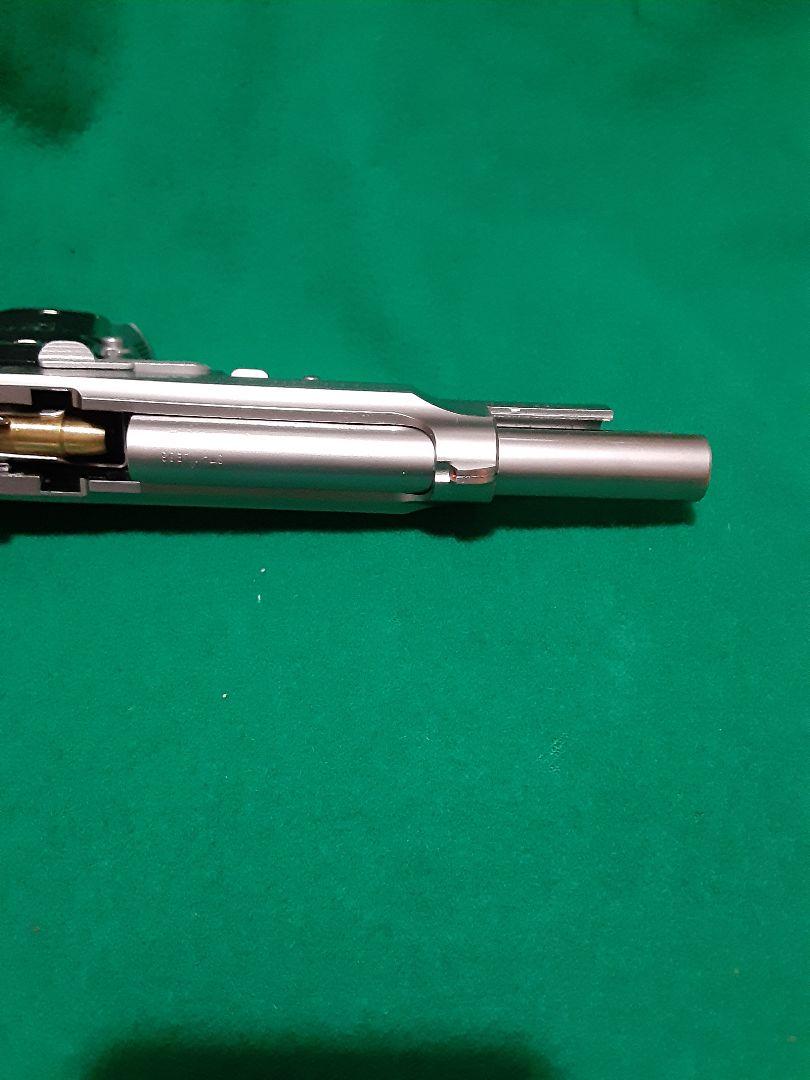 マルシンベレッタ92FSステンレス。