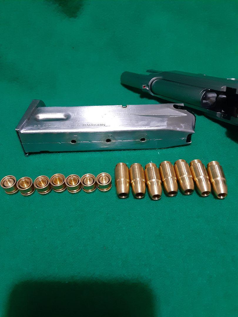 マルシンベレッタ92FSステンレス。